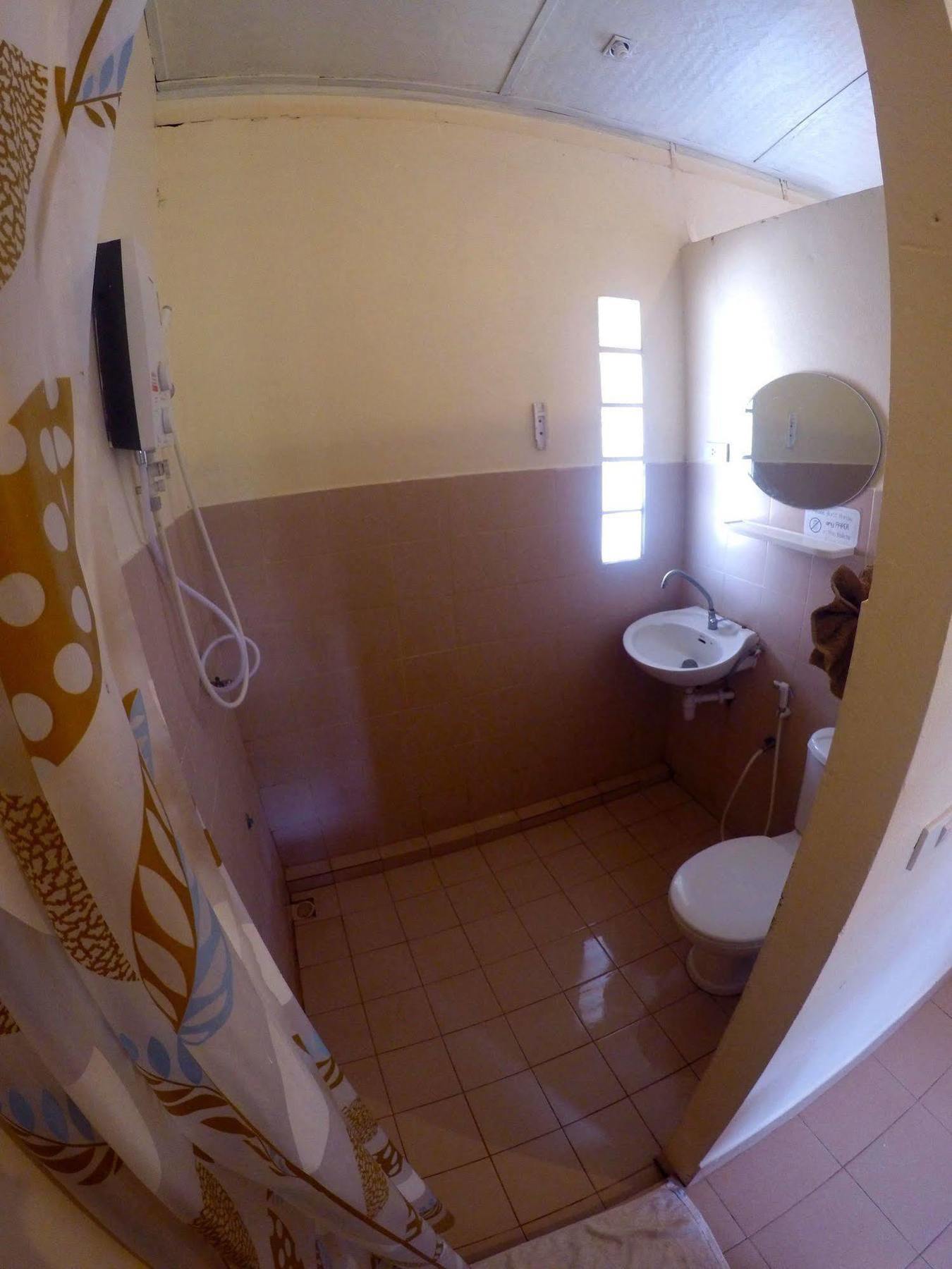 Lodge Adang Sea Divers & Eco Lodge