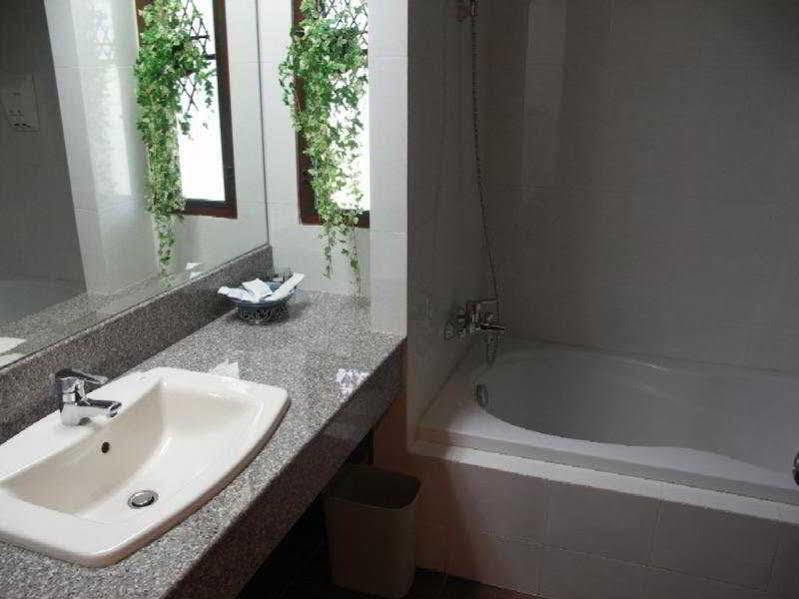 Resort Sailom Bangsaphan Bang Saphan