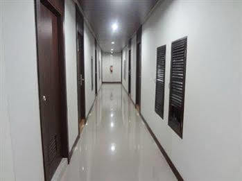 Sleep Tight Hotel 3*