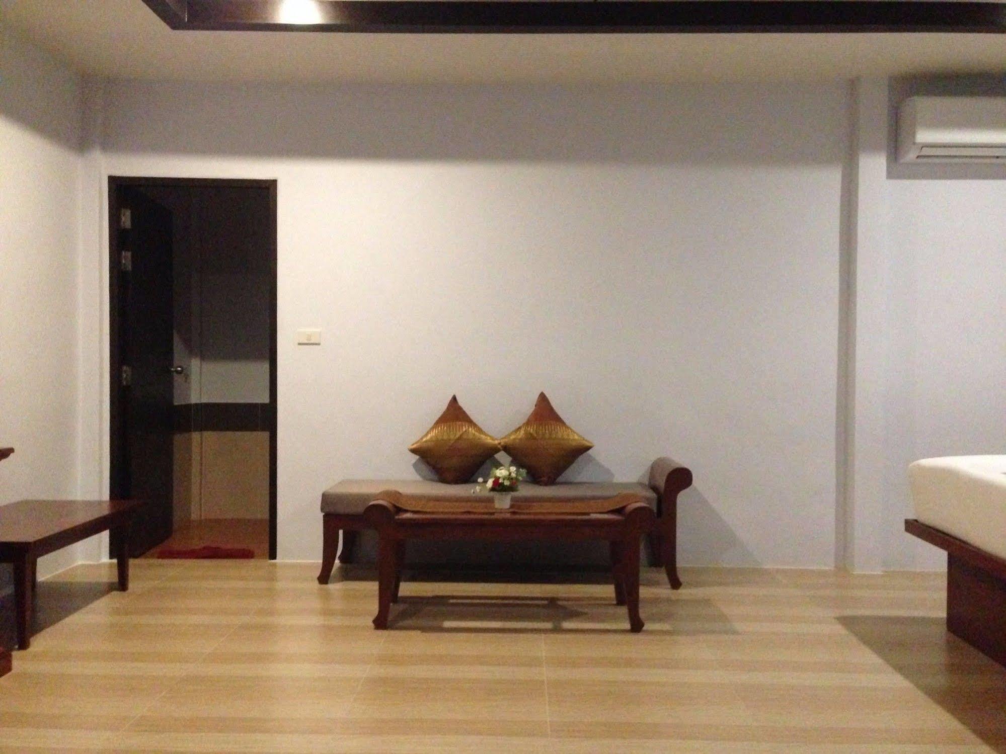 Resort The Hip @ Khao Lak 3*