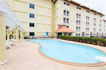 Hotel Oyo 227 Suchaya House 3*