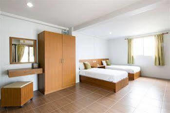 Oyo 227 Suchaya House Hotel