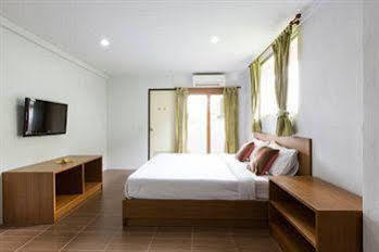 Hotel Oyo 227 Suchaya House