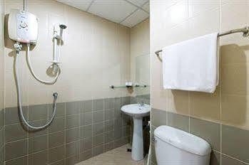 Hotel Oyo 227 Suchaya House