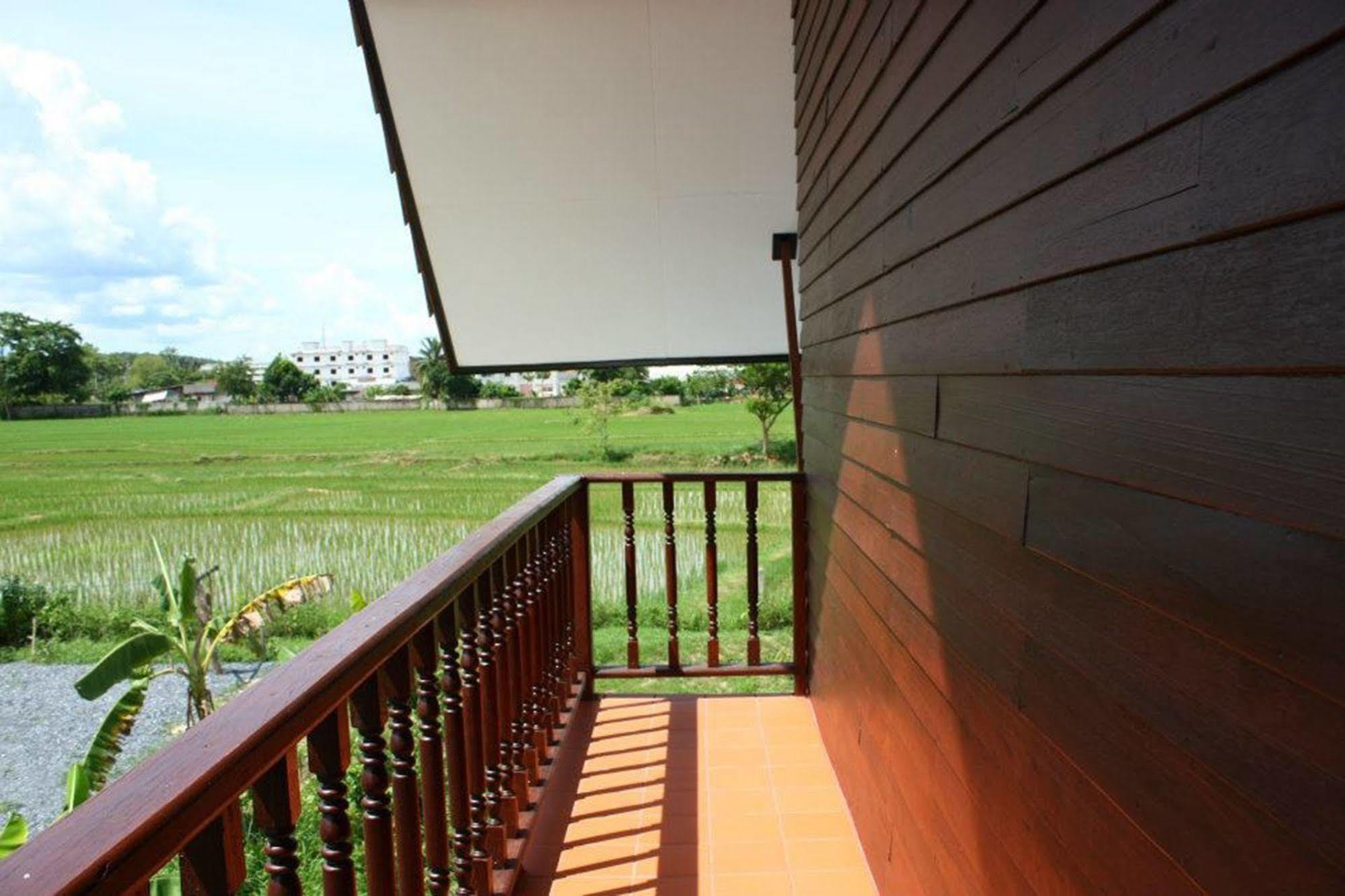 Resort Apirata Resortnan 3*