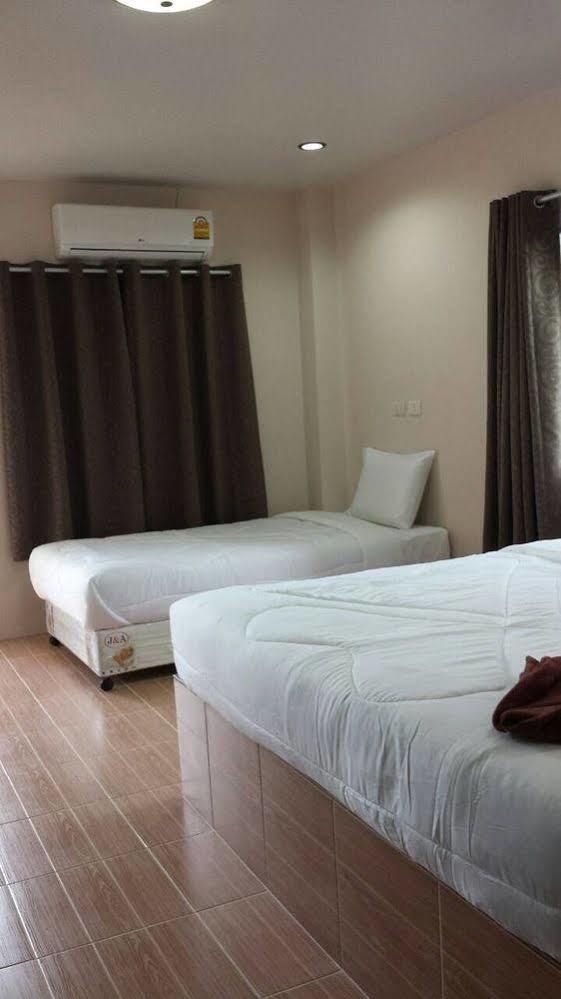Sairee Sairee Guest house