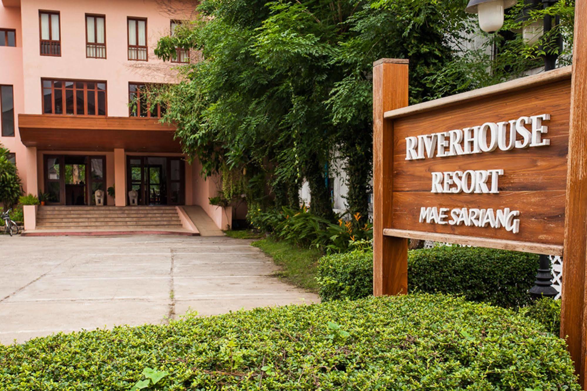 Riverhouse Mae Sariang