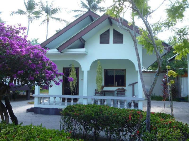 Dewshore Resort 2*