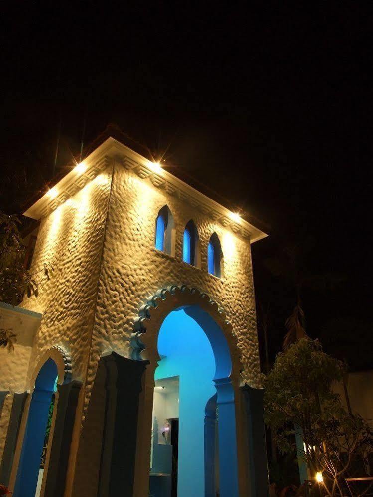 Resort Baanmontra -