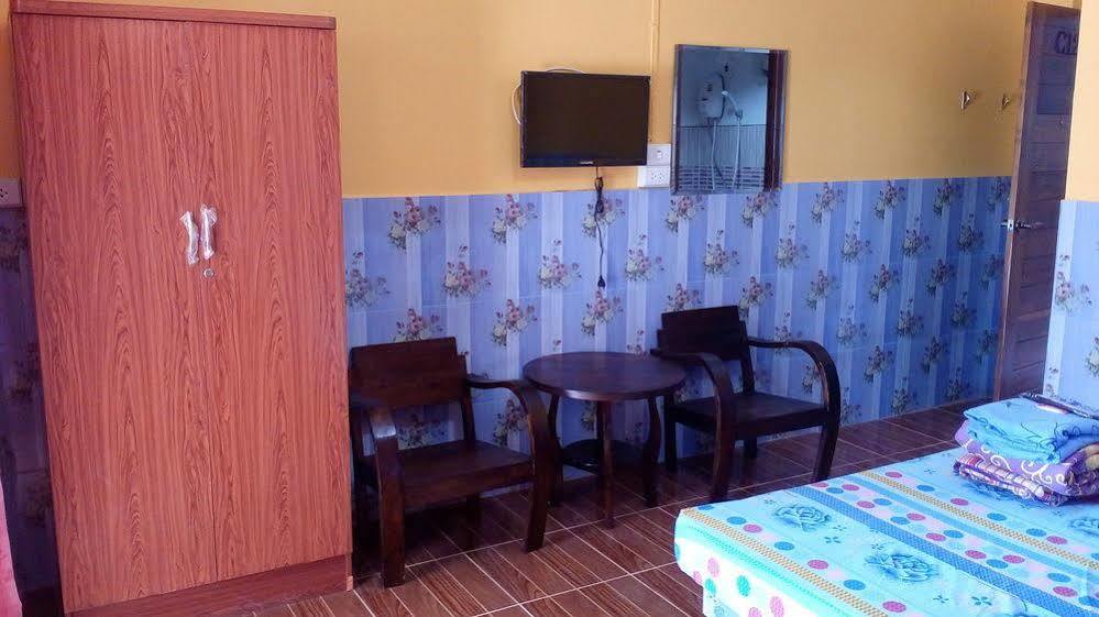 Guest house Ruengsrisiri *