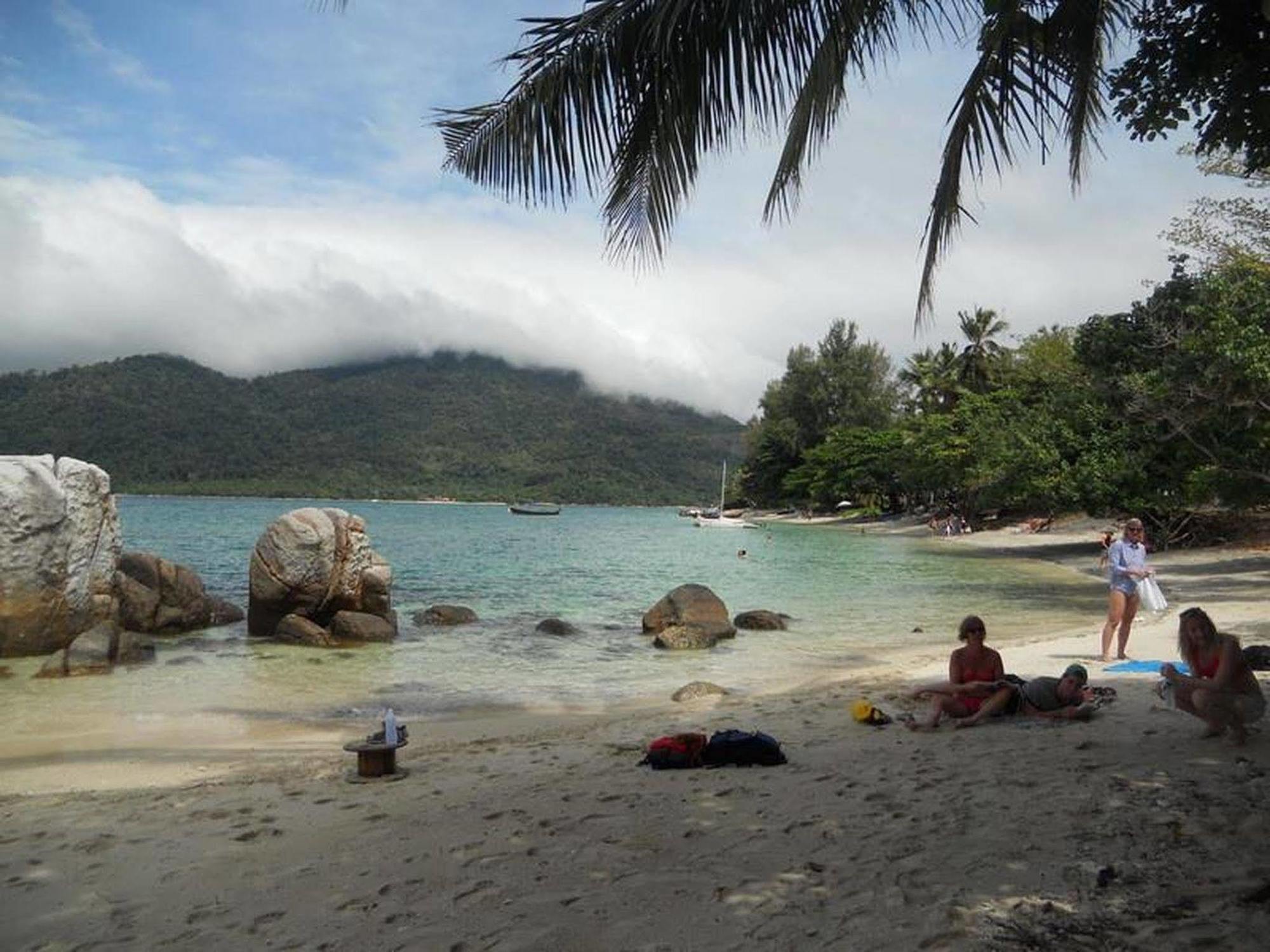 Bayview Sunset Guest house 2*