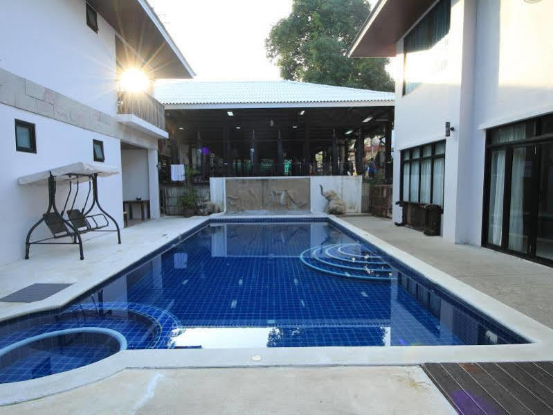 Superpro Samui Chaweng (Koh Samui)