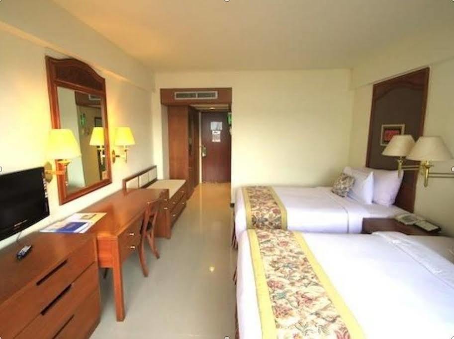 Hotel River Kwai 3*