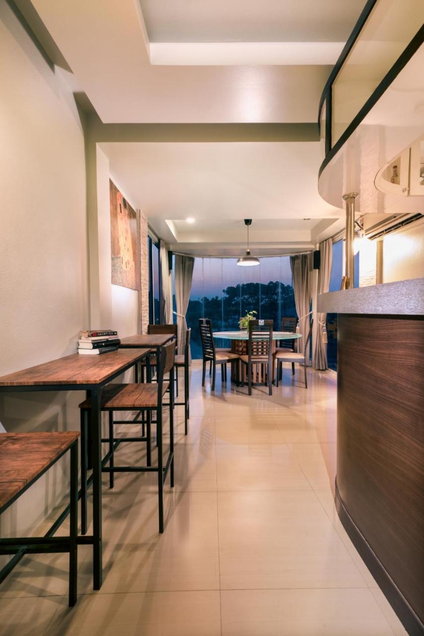 Majestic View Hotel