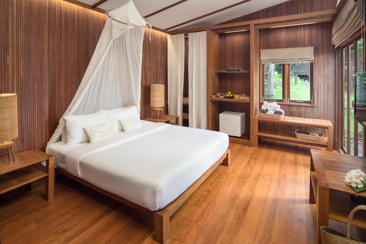 Haadtien Resort 4*
