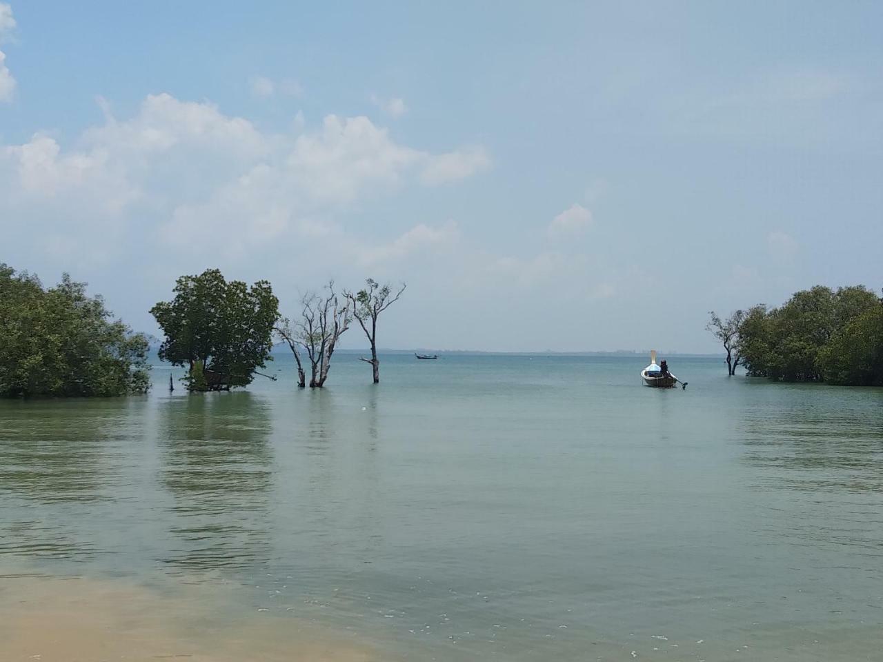 Mook Paradise Guest house