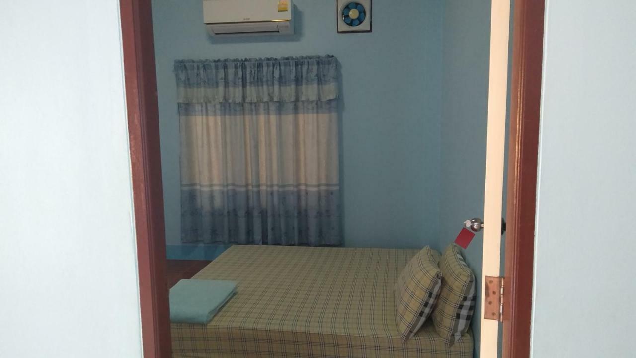Holiday home บ้านพักน้องจ็อบ