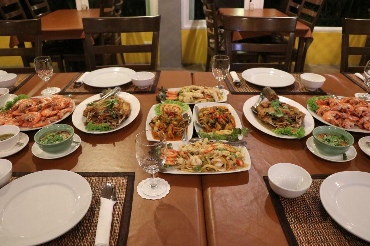 Bacchus 3* Pran Buri