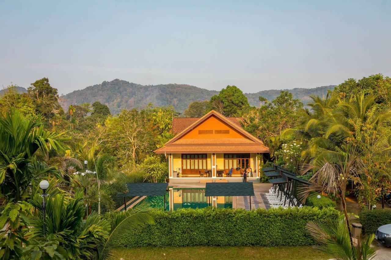 Oscar Aonang Krabi Villa