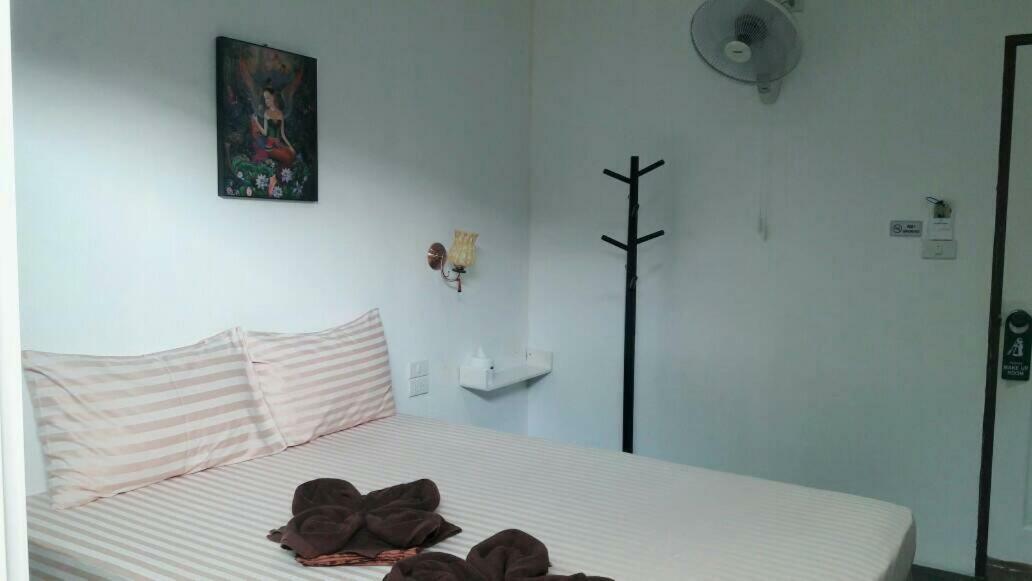 Hostel Decho