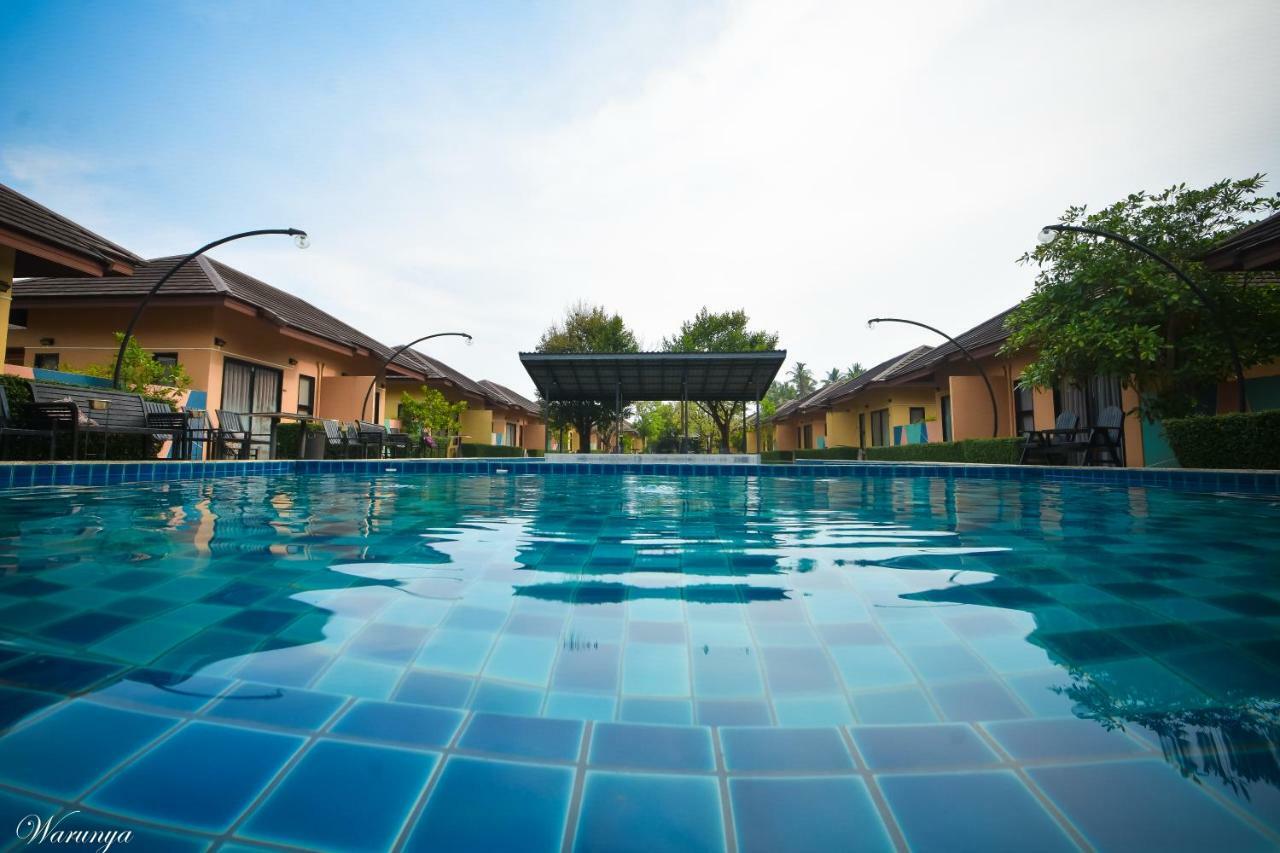 Resort Adamas 3*