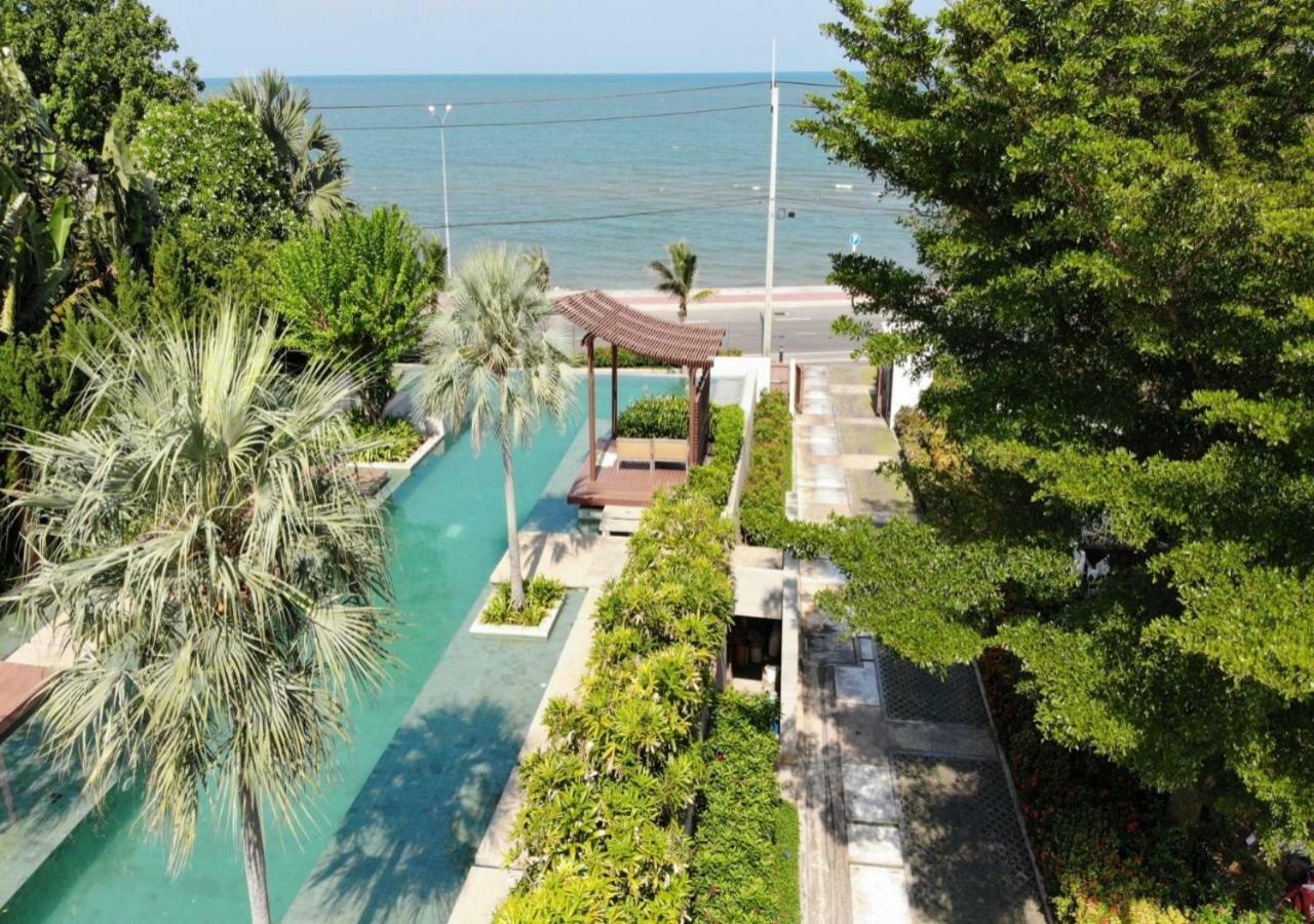 Pranaluxe Pool