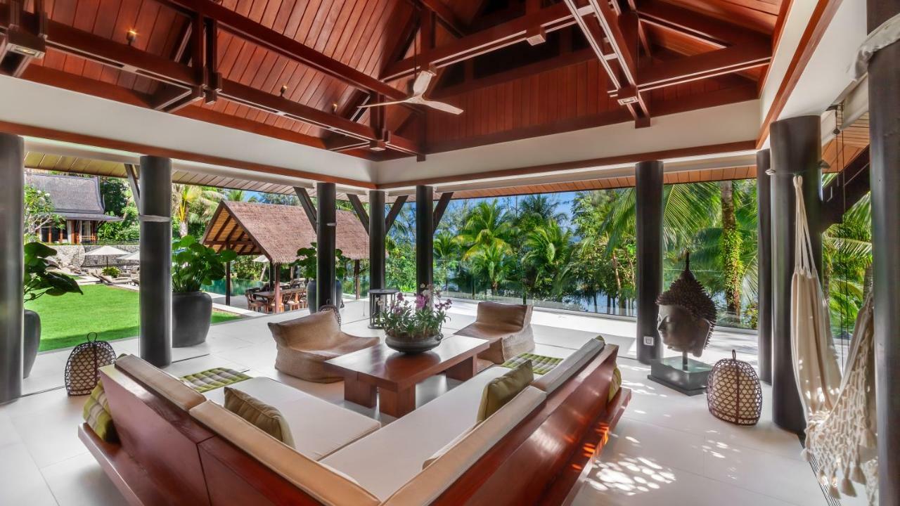 Analaya Villa *