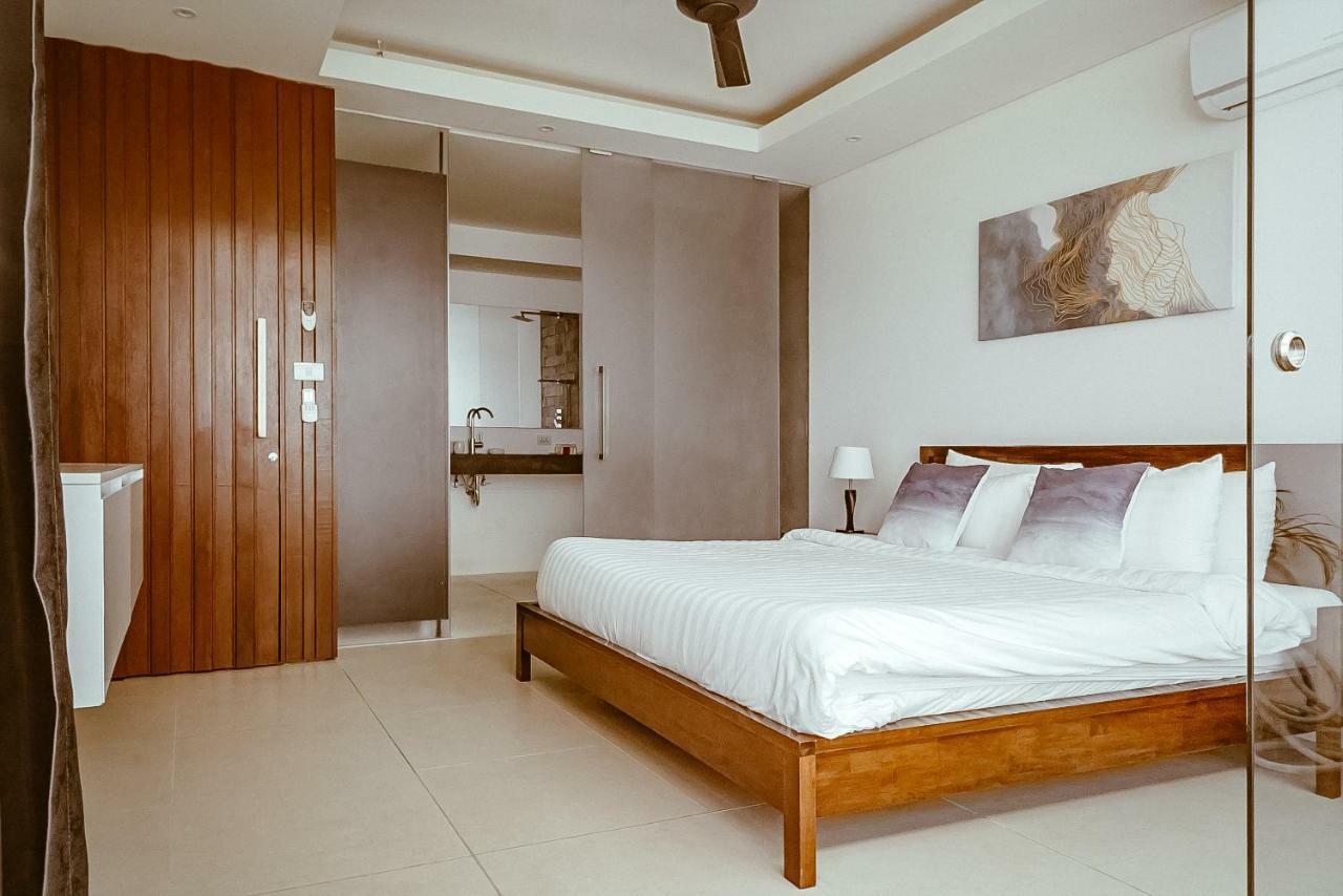 Villa Aqua Samui Villa's