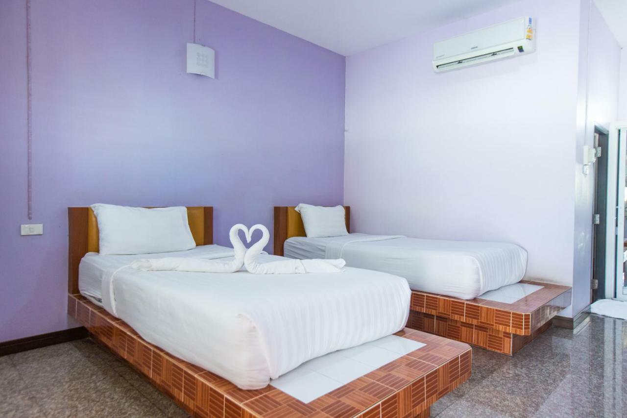 Jintana Resort 3*