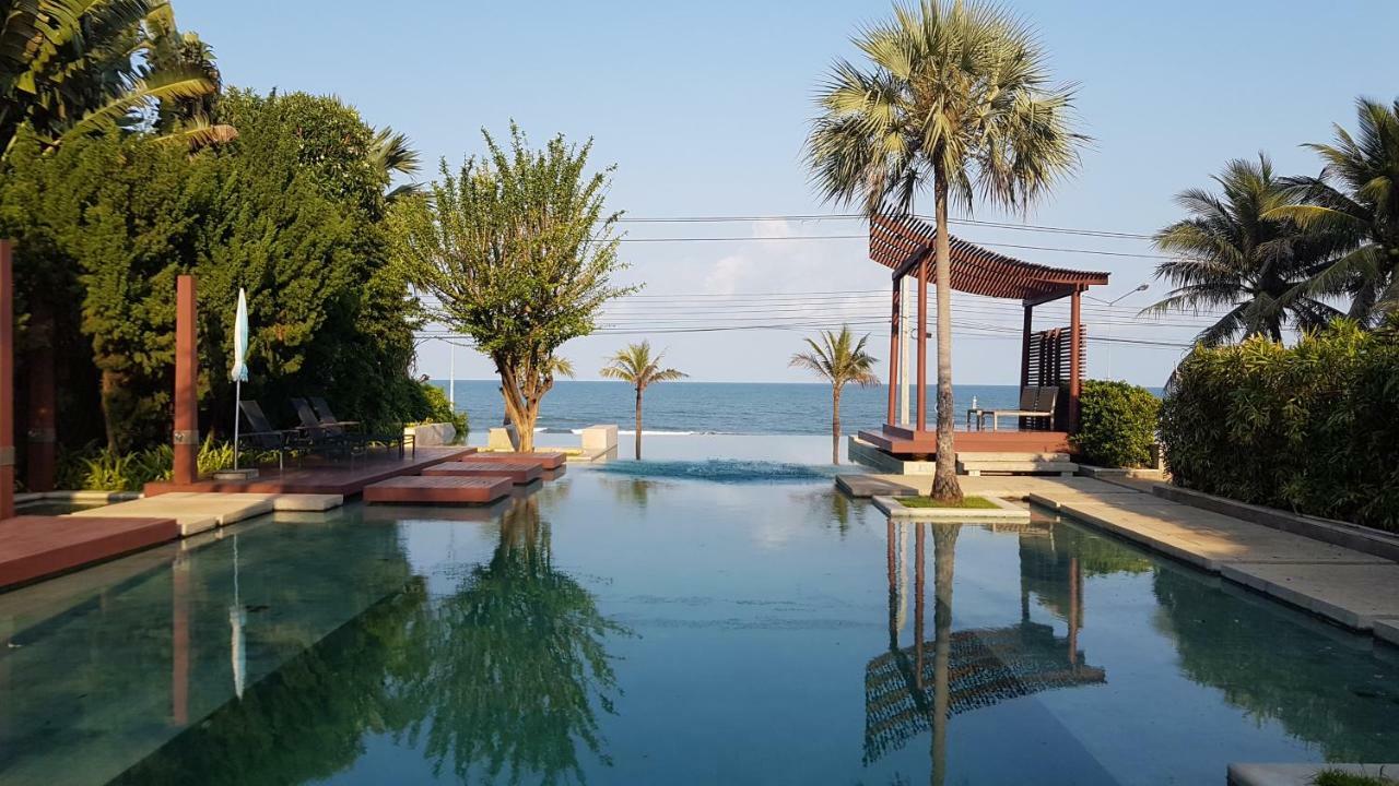 Pranaluxe Pool Pran Buri