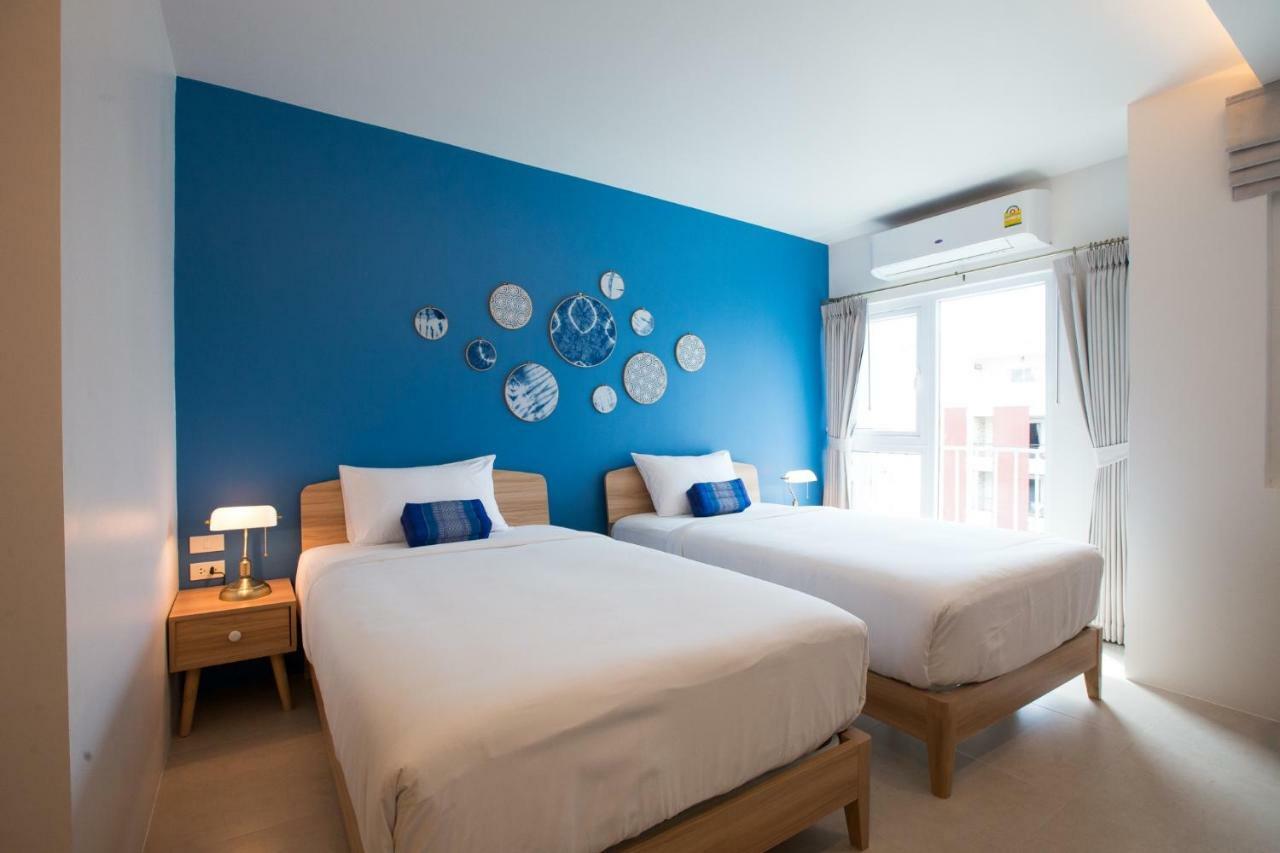 Deeprom Hotel