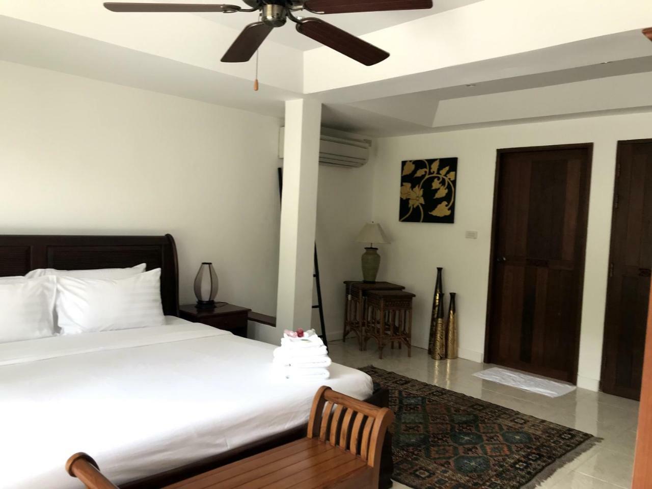 White House Near The * Hua Thanon (Koh Samui)