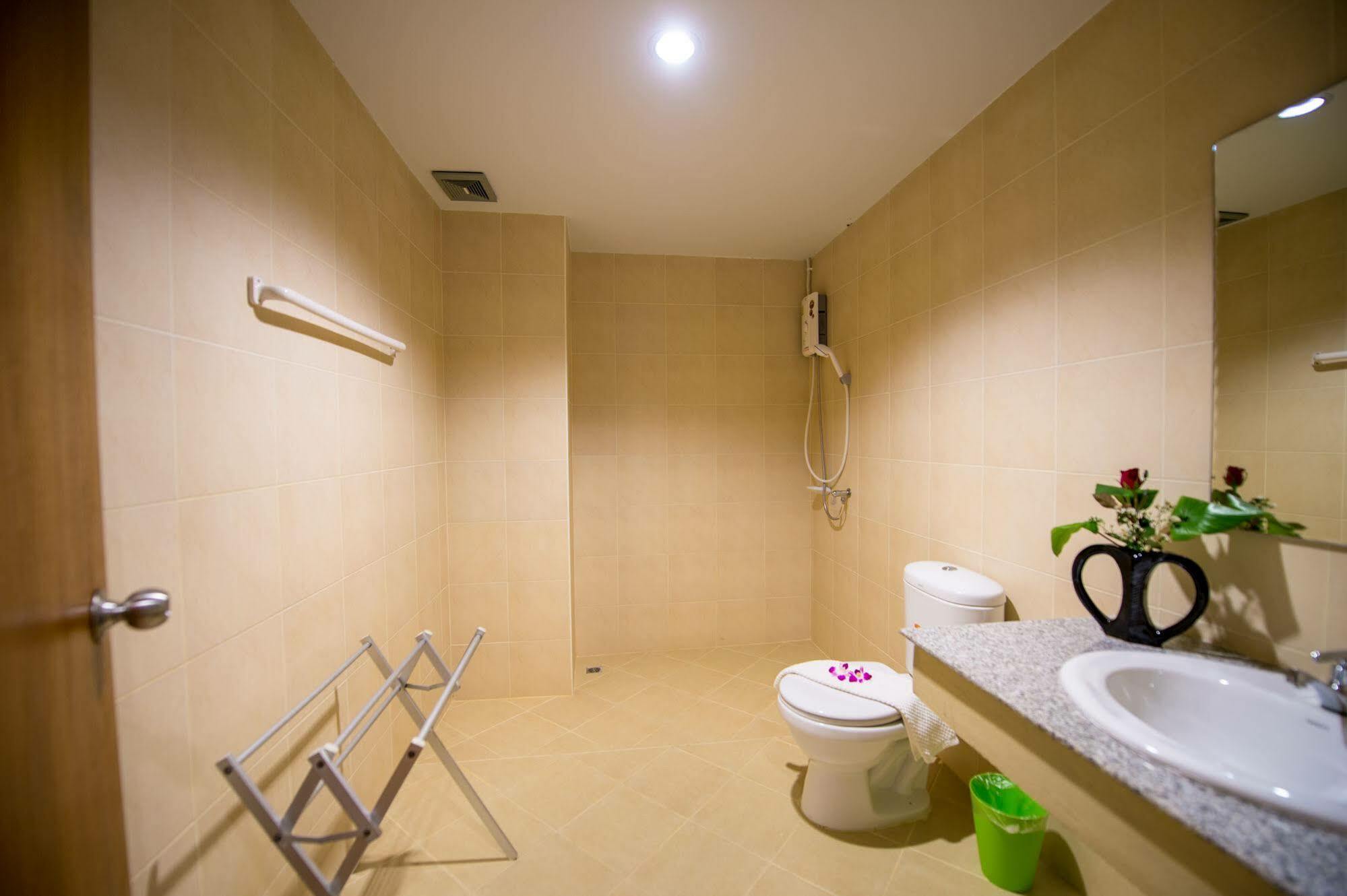 Acomodação com café da manhã  Z-talay House 2*