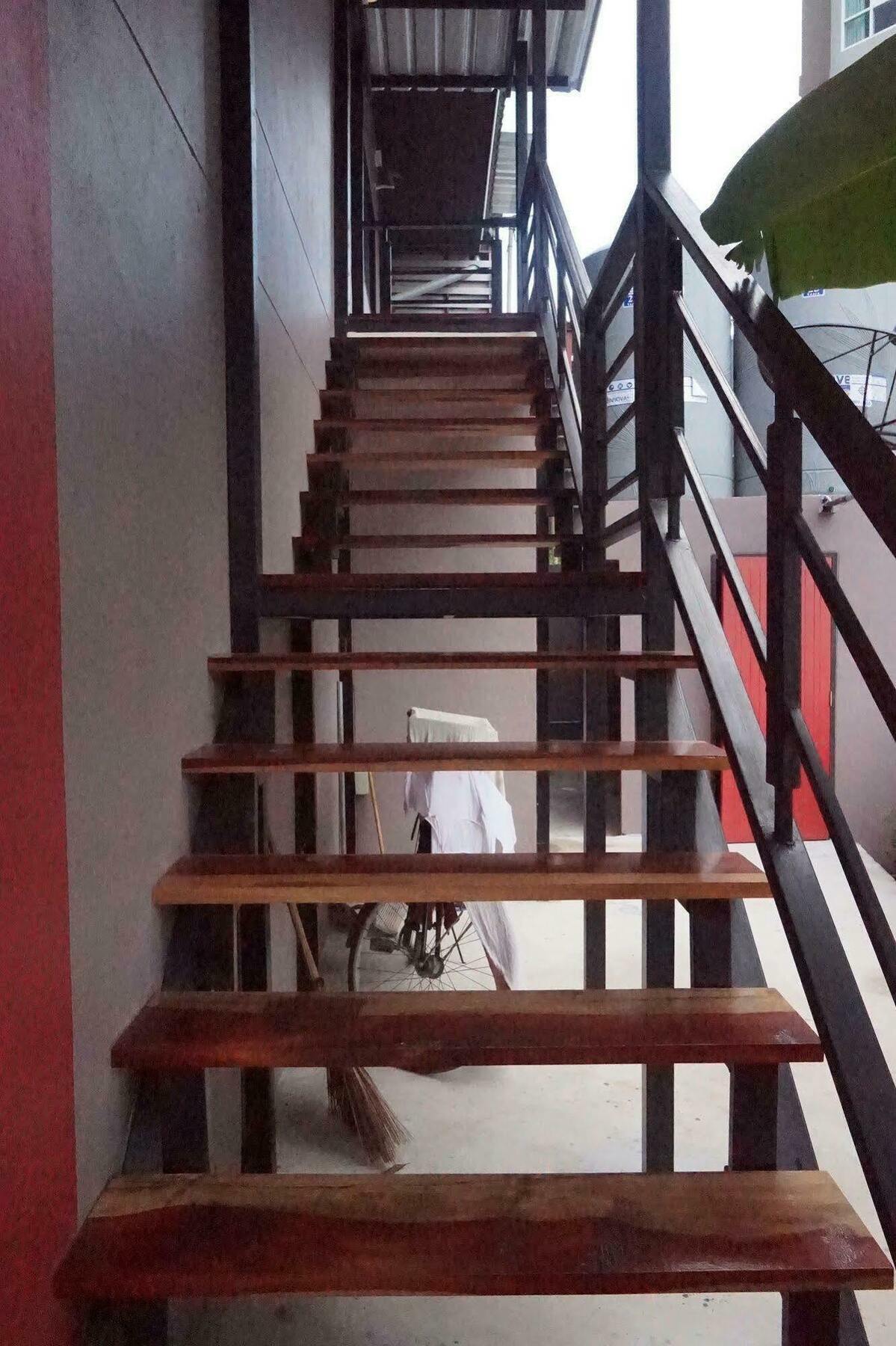 Oyo 75307 The Morning Minihouse Aonang Hotel 2*