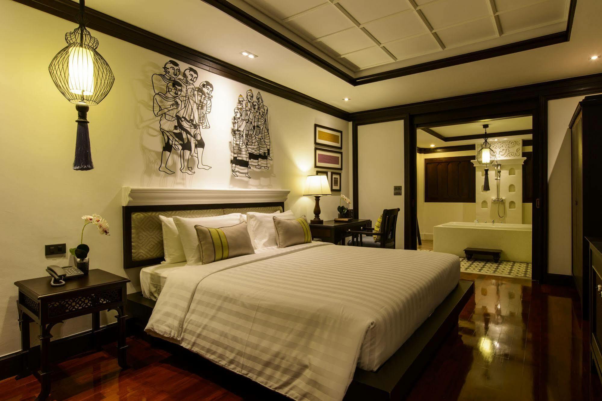 Na Nirand Romantic Boutique 5*