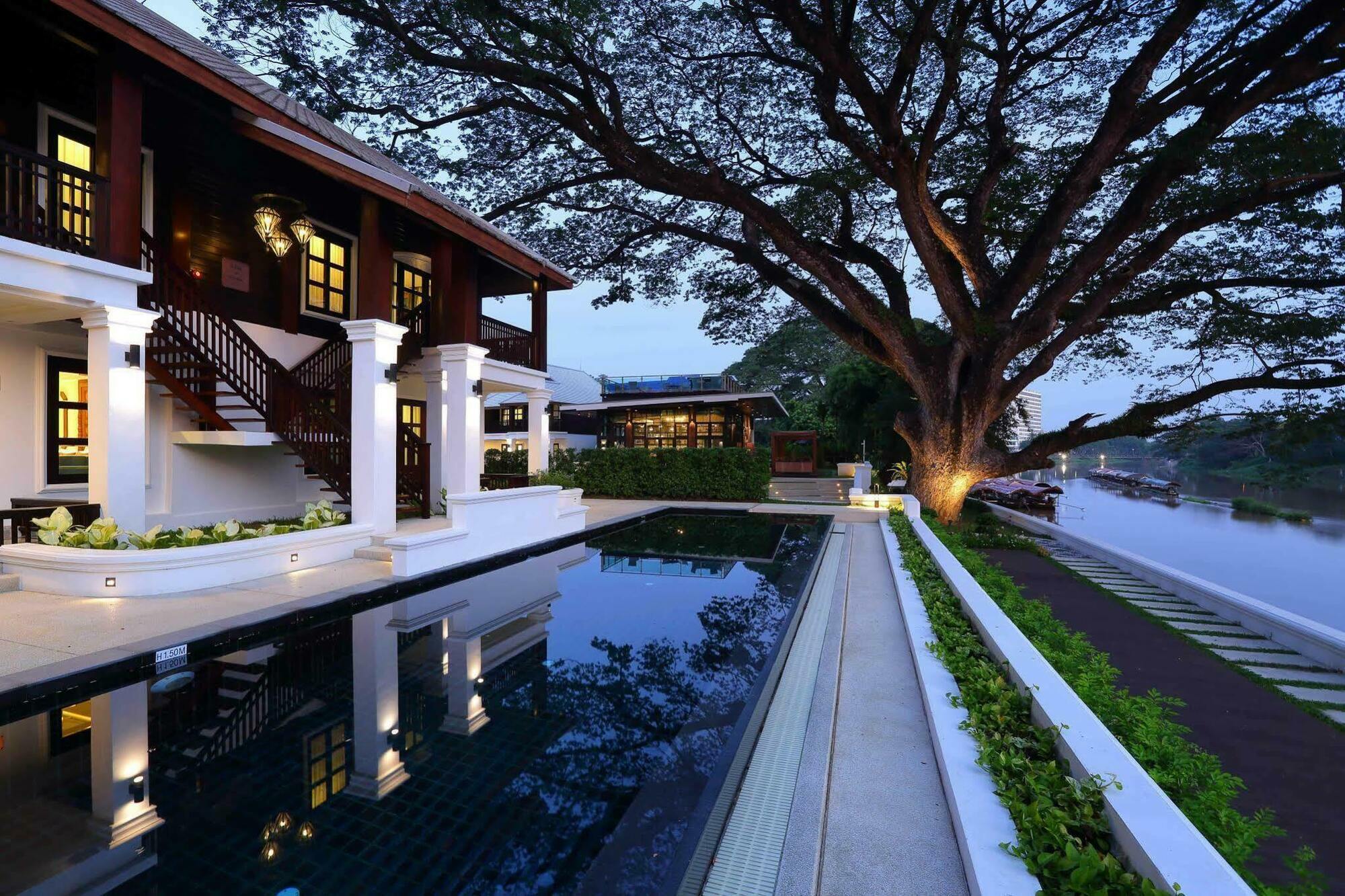 Na Nirand Romantic Boutique 5*