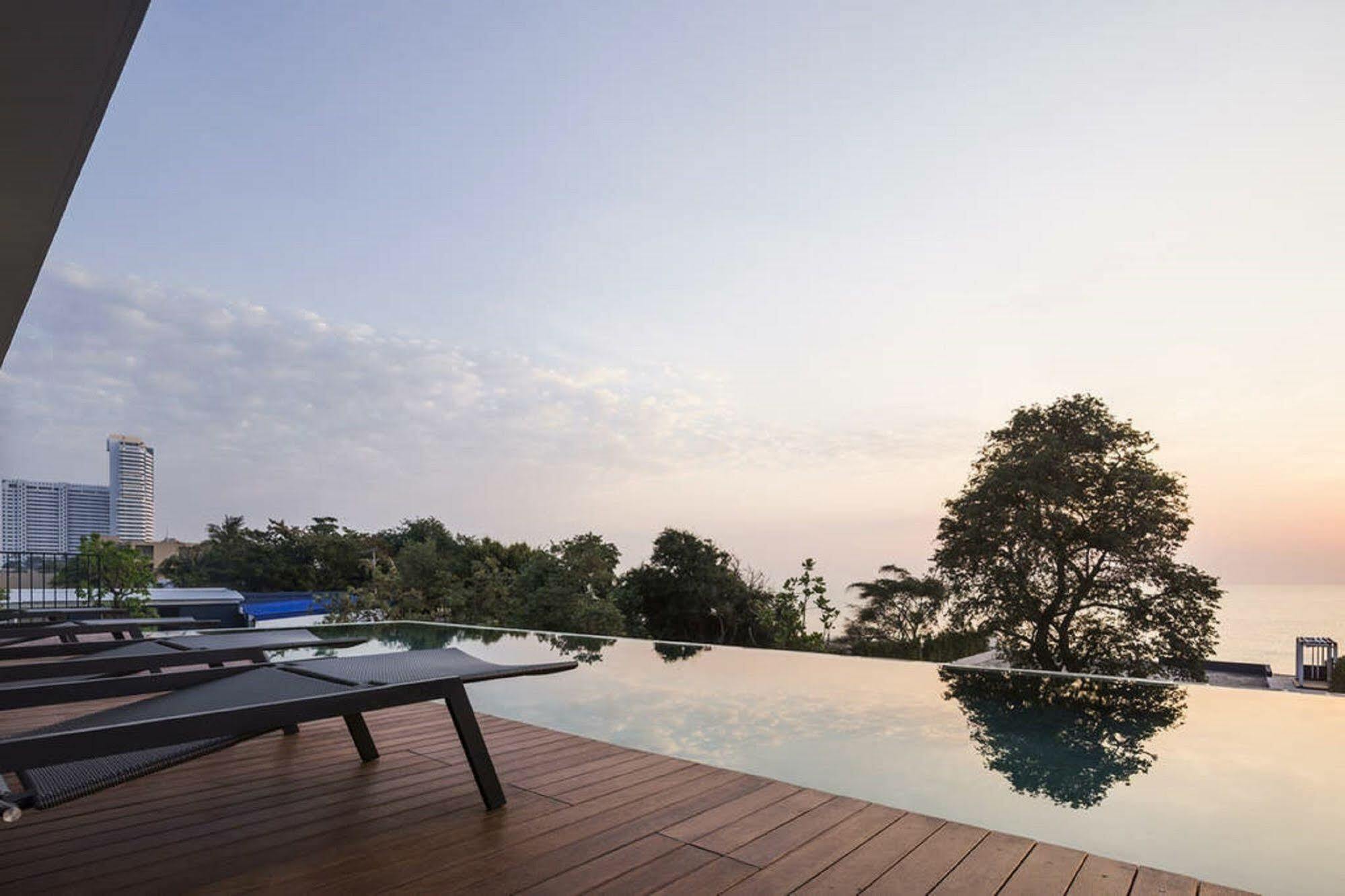 Hotel Baan Thew Talay Blue Sapphire