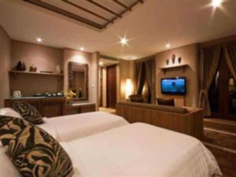 Montis 4*