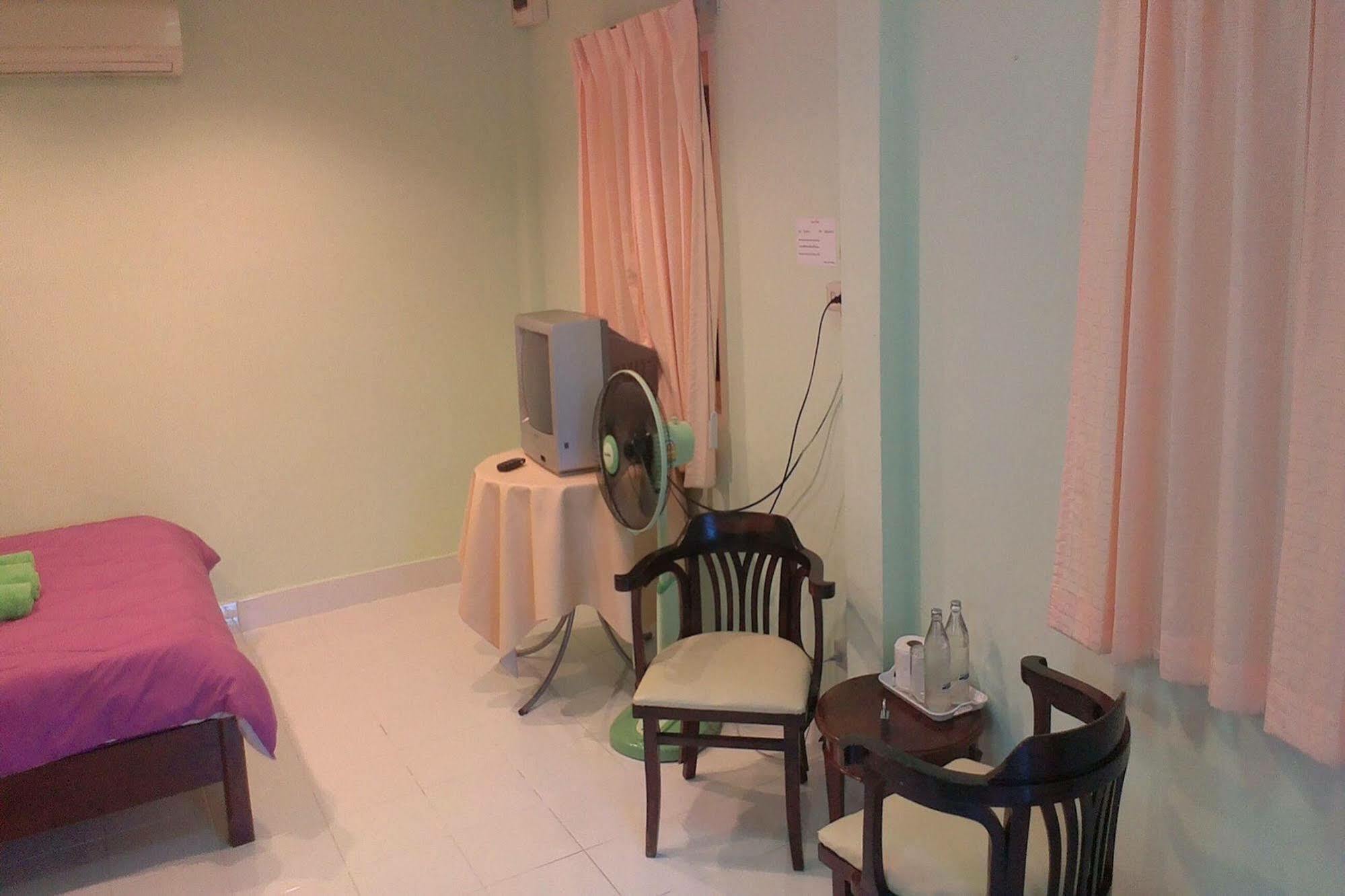 Pasabai Resort Cha-Am 2*