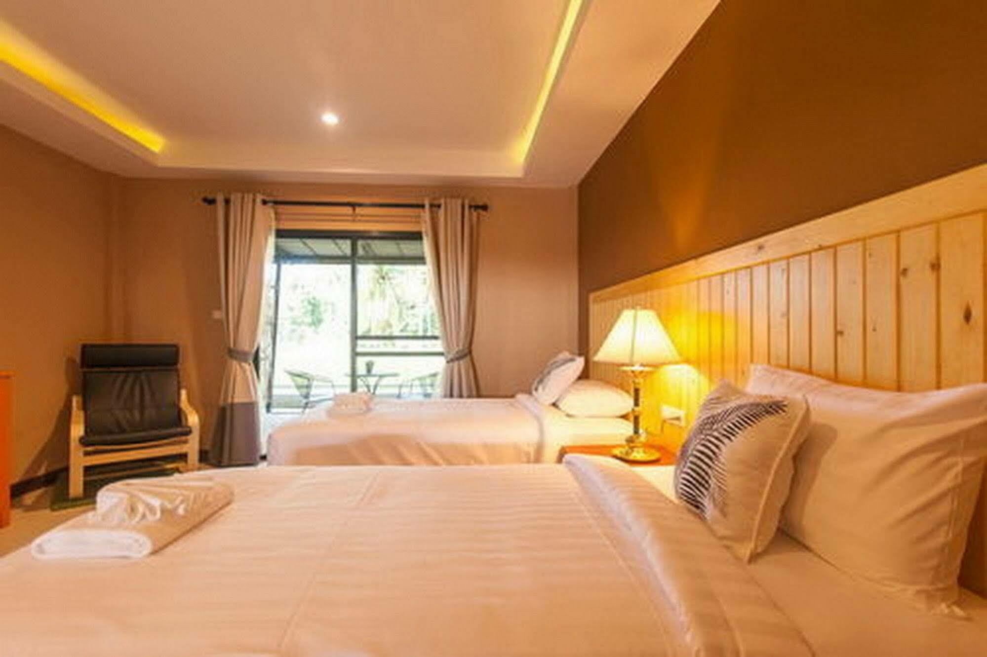 Cha-am Country Resort