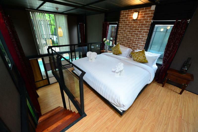 Bukit Pool Hotel Phuket