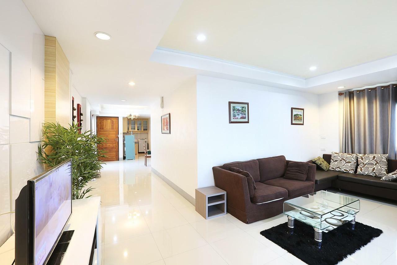 V Place Aparthotel Songkhla