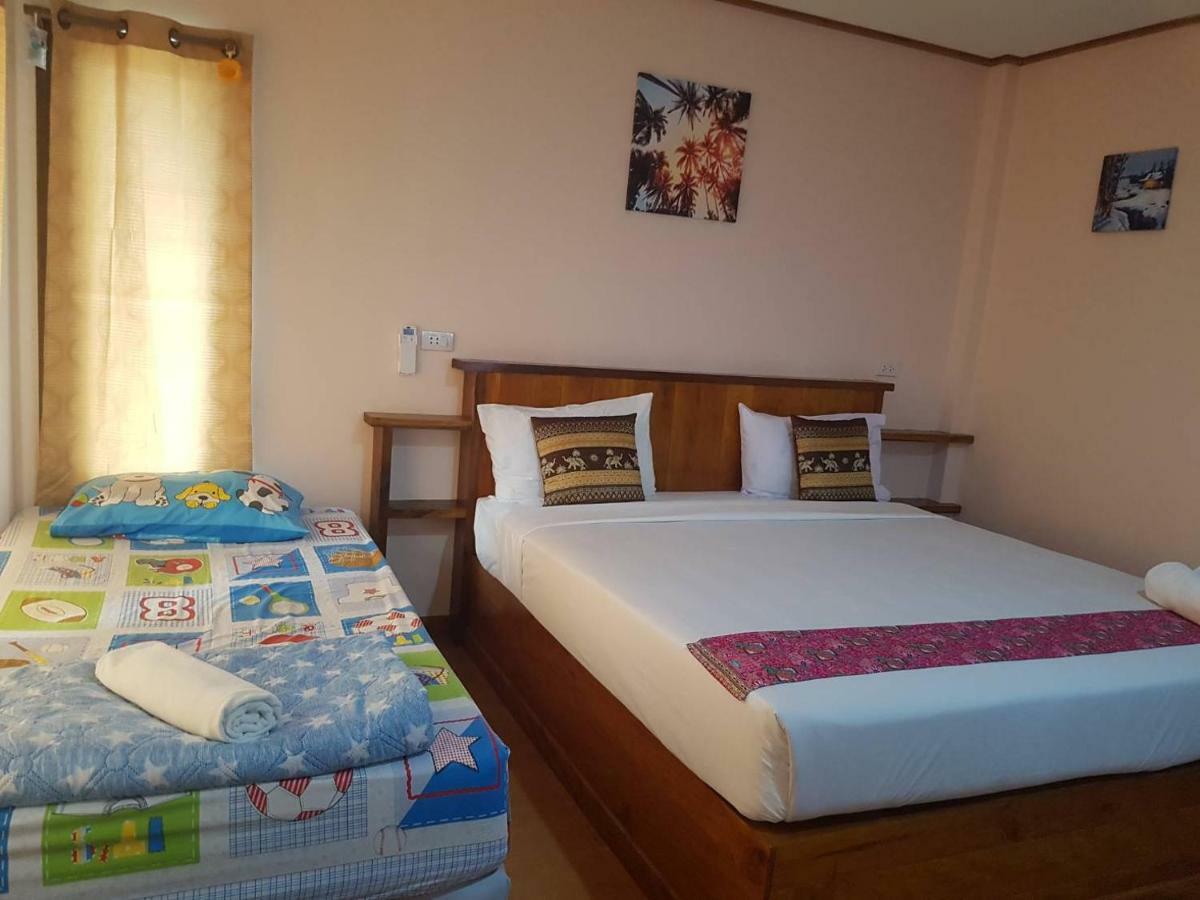 Guest house Phuphat Beach