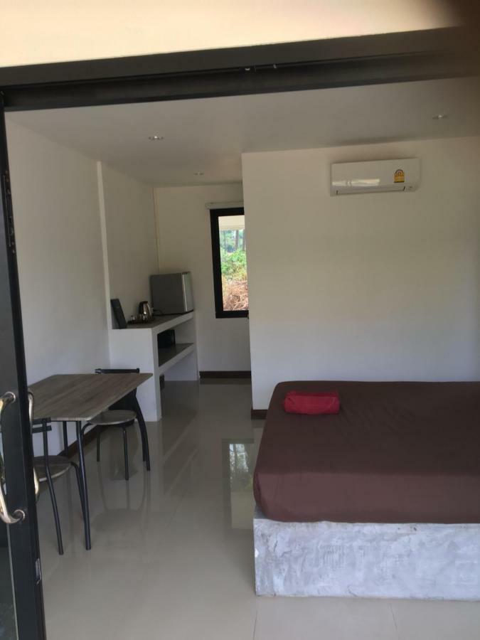 Guest house La Marina - Khlong Nin Beach Koh Lanta