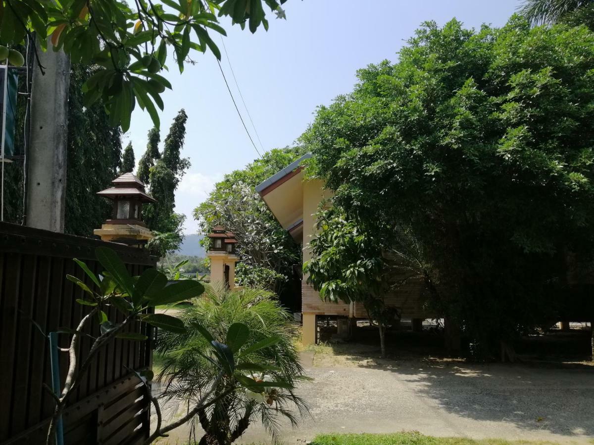 Fueangfu Villa *