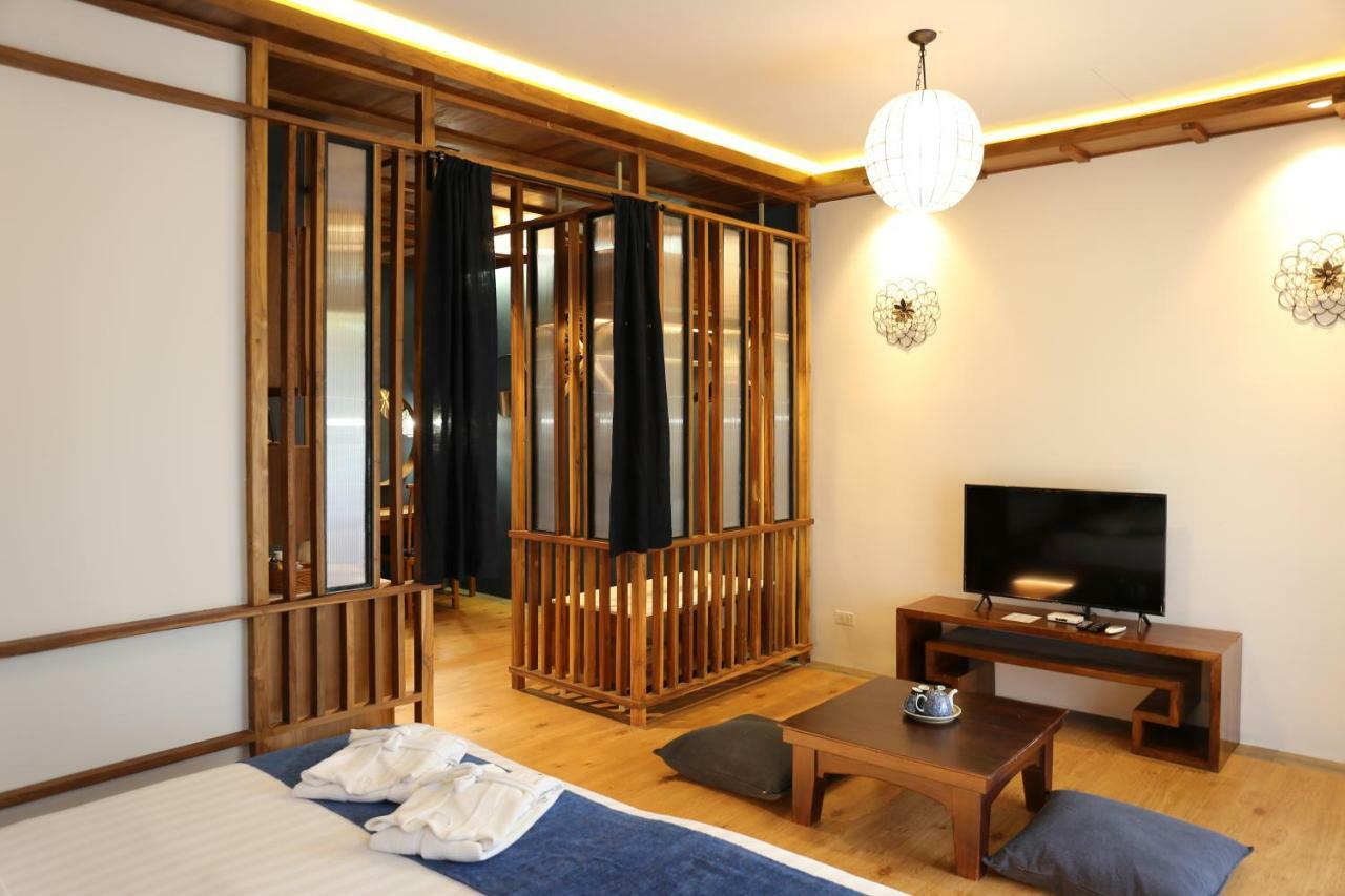 Resort Tharaburi