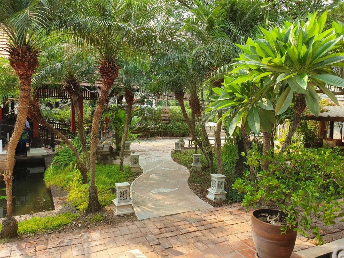 Resort Tharaburi Sukhothai