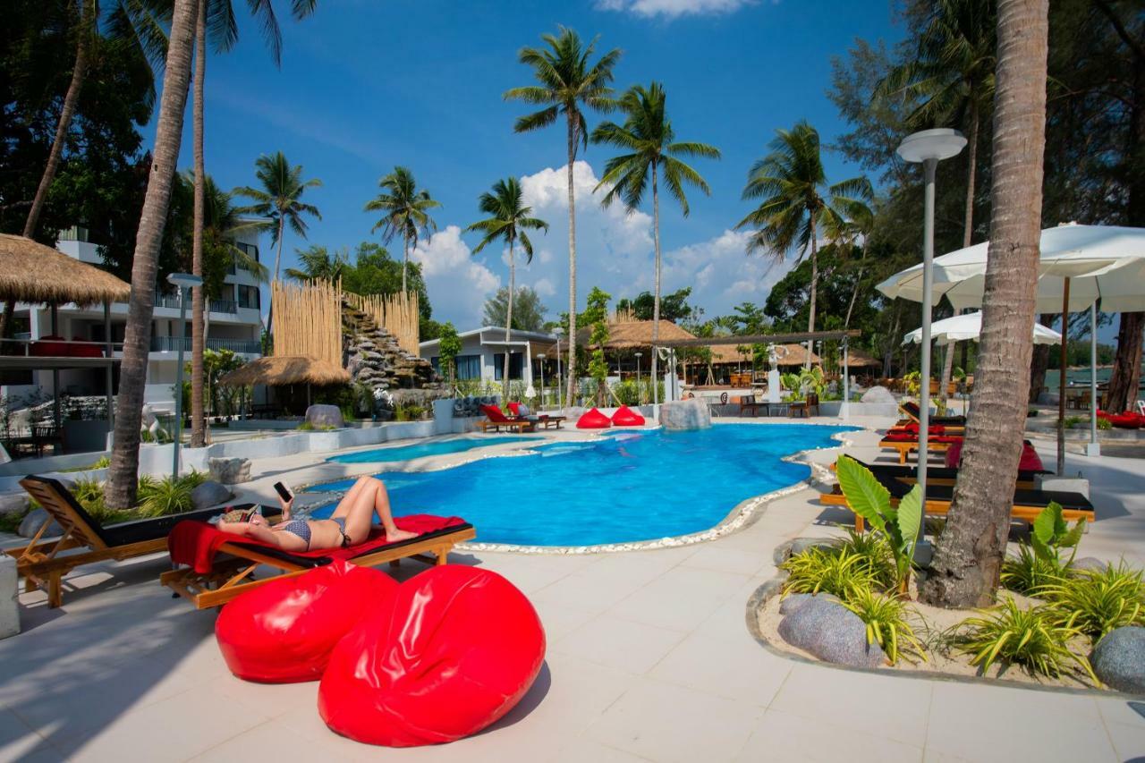 Hotel Cha-cha Krabi Beachfront