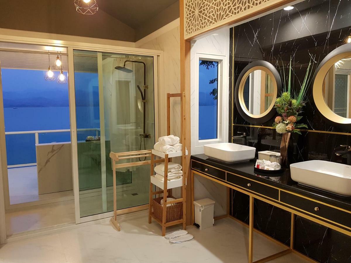 Resort Raya Buri Kanchanaburi