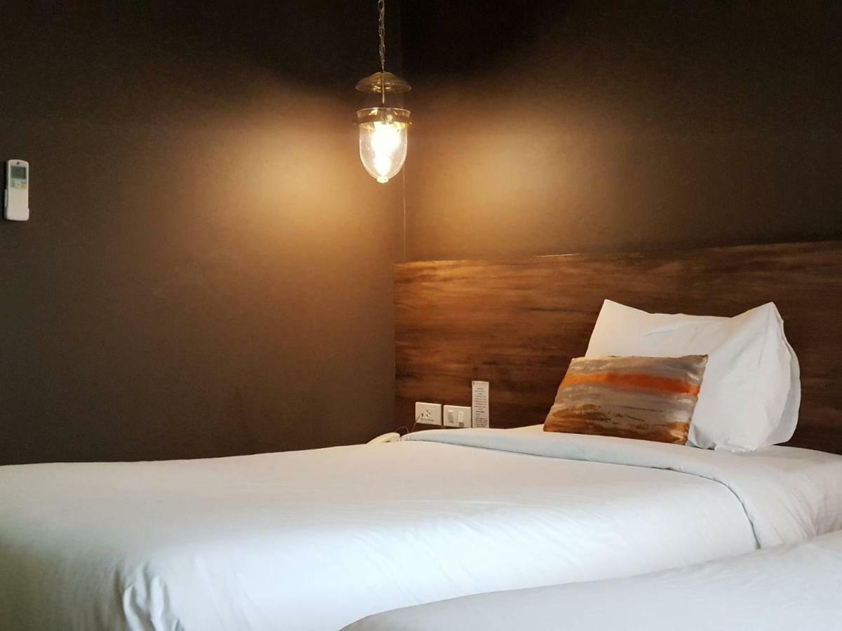 Chiangkhong Teak Garden Riverfront Onsen Hotel- Sha Extra Hotel
